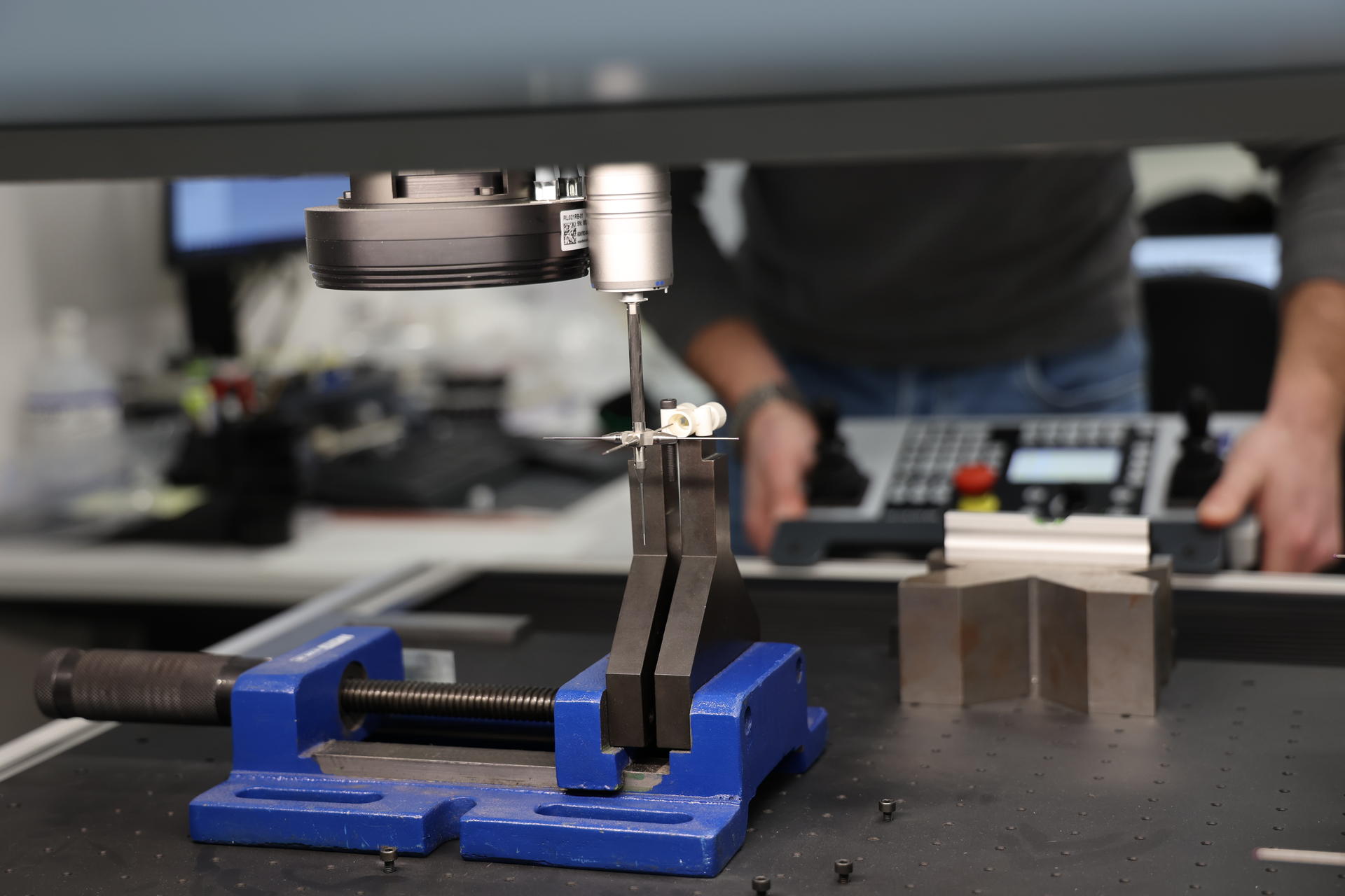 Quality plastic components made with high-performance technopolymers and strict controls