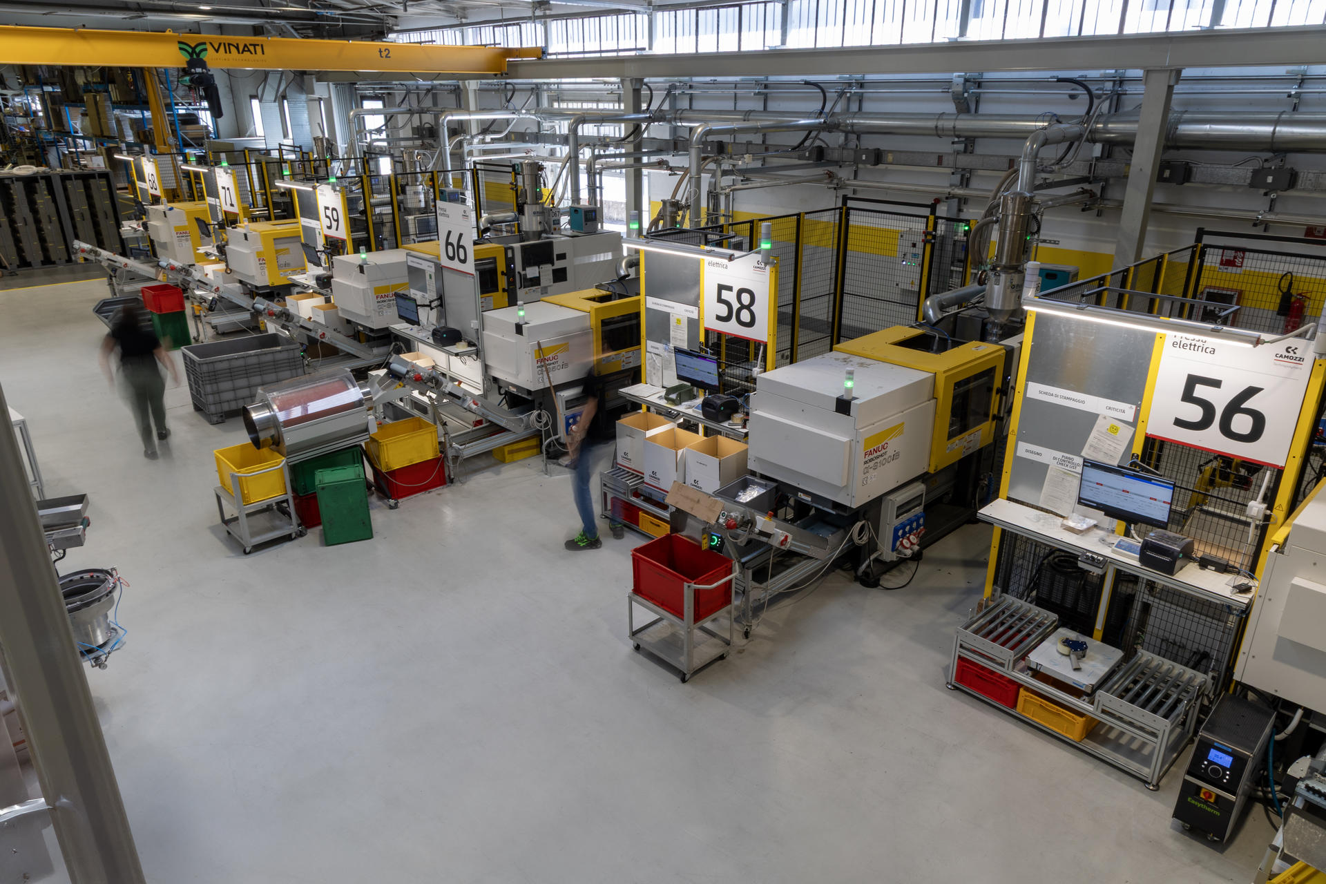 Energy-efficient electric presses for injection molding with lower consumption and process control